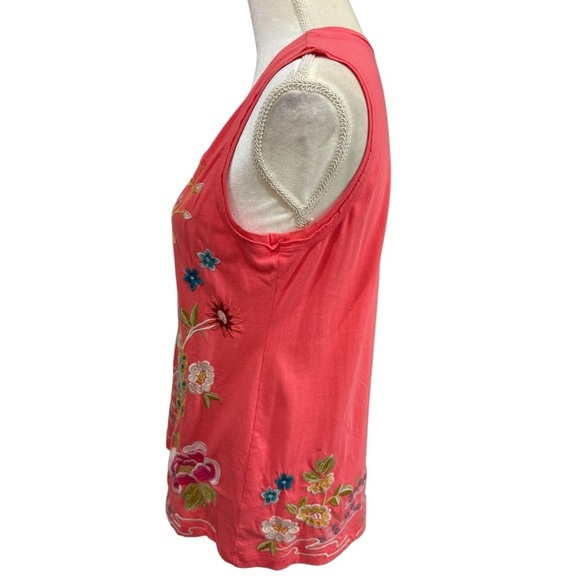 Johnny Was XS Embroidered Celina Tank Top Raw Edge V-Neck Peacock Floral Coral - Picture 4 of 13